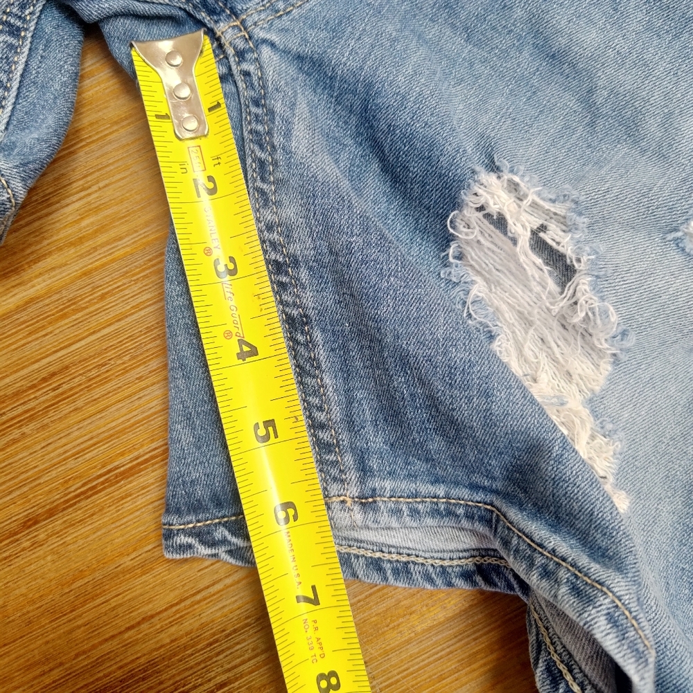 Express Women's Distressed Light Blue Denim Jean Shorts - Picture 7 of 7
